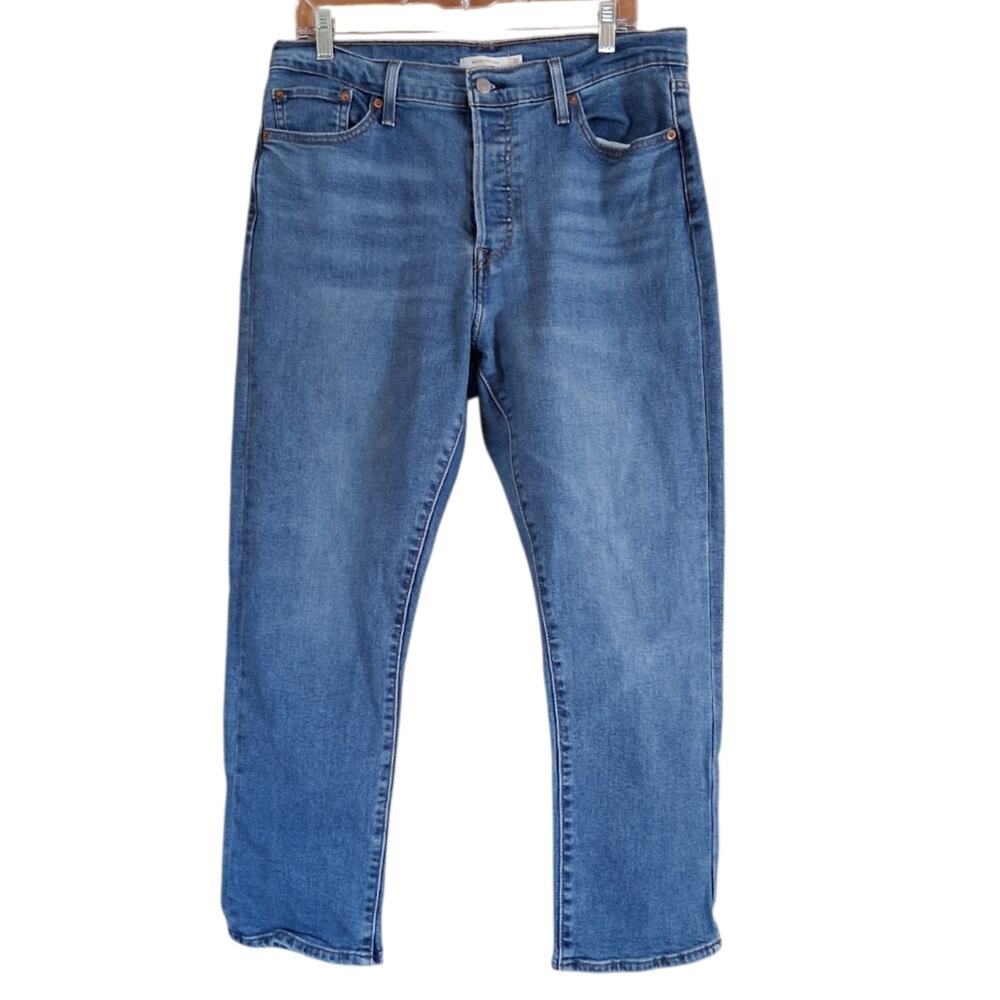 Levi's Wedgie Straight Button Fly Jeans Size 32